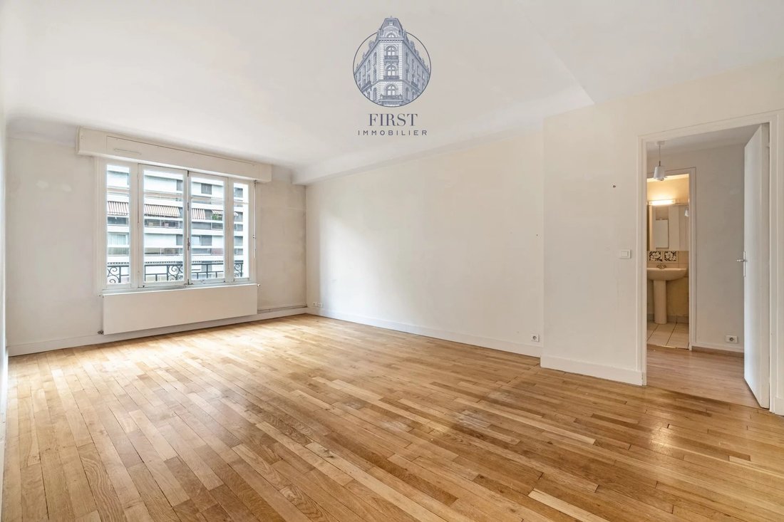 Apartment in Porte Dauphine, Paris 16e Arrondissement, Paris 4 - 18940451