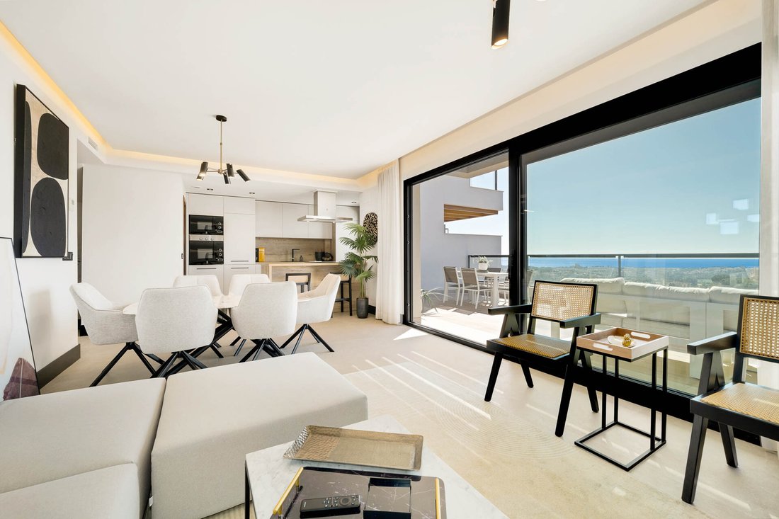 Penthouse in Nueva Andalucia, Marbella, Spain 3 - 18943276