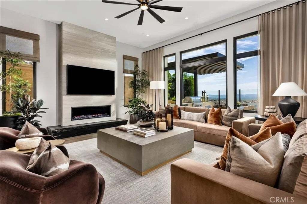 House in Irvine, California, United States 5 - 18943214