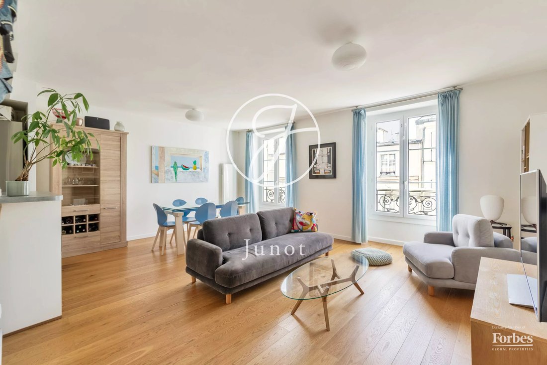 Apartment in Gros Caillou, Paris 7e Arrondissement, Paris 2 - 18940569