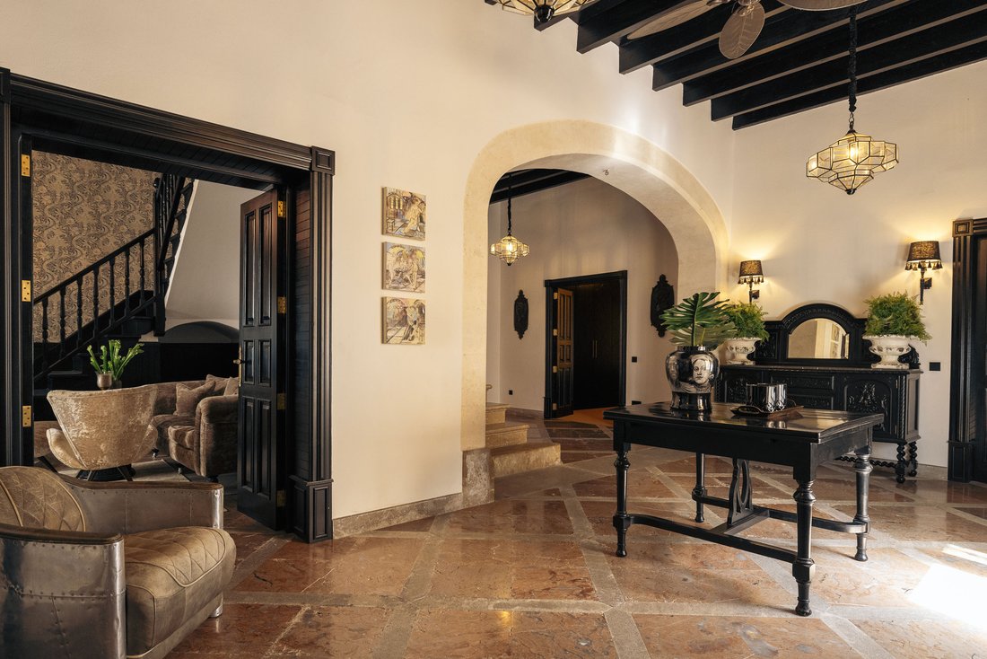 Estate in Sencelles, Balearic Islands, Spain 3 - 18939549