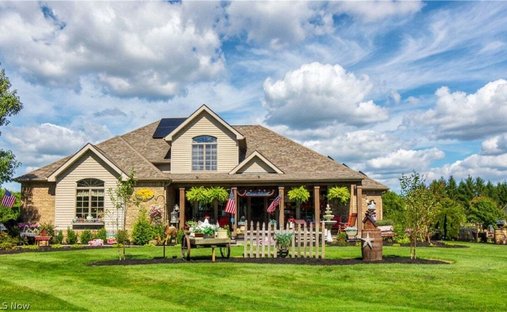 House in Canfield, Ohio, United States 1
