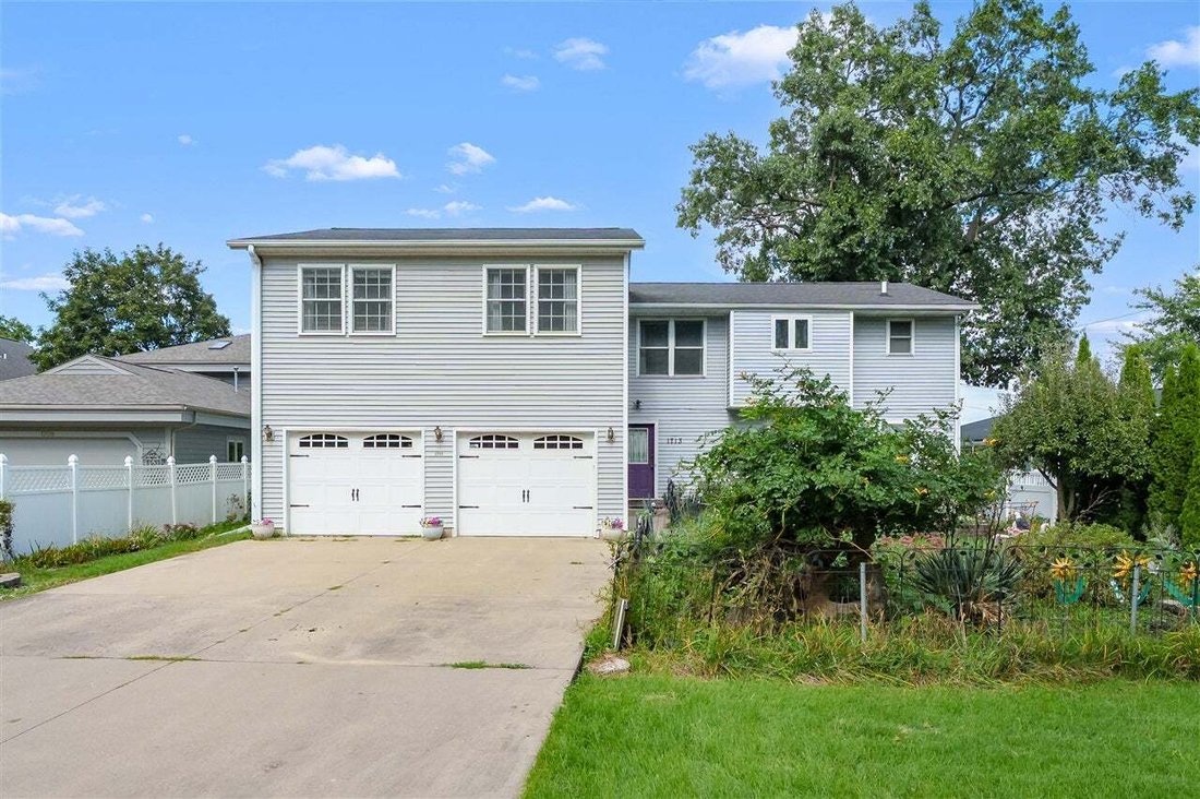 House in Portage, Michigan, United States 2 - 18943392