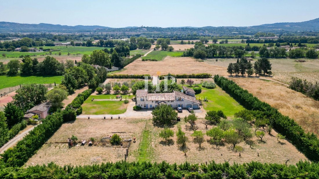 Tenuta a Mallemort, Provenza-Alpi-Costa Azzurra, Francia 1 - 18923247