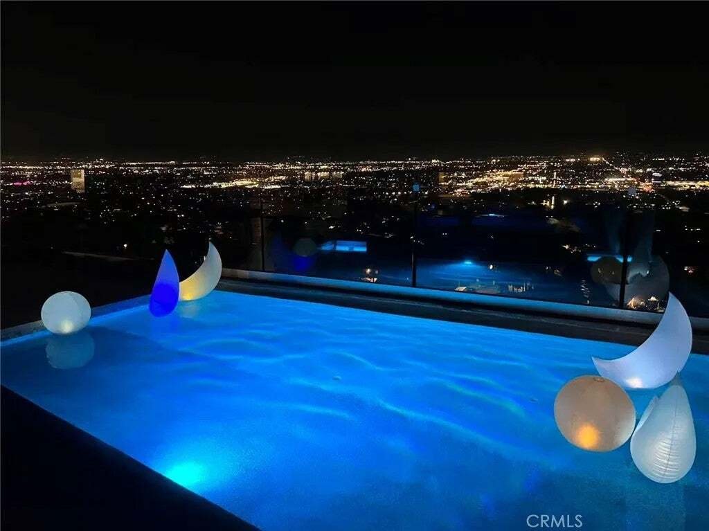 House in West Covina, California, United States 1 - 18219571