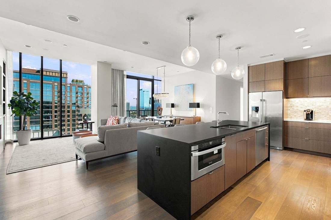 Condo in Nashville, Tennessee, United States 3 - 18942496