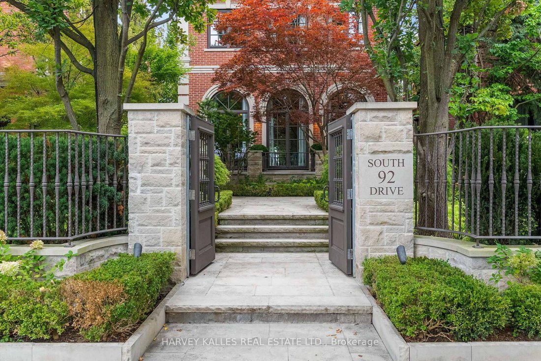 House in Toronto, Ontario, Canada 2 - 18945170