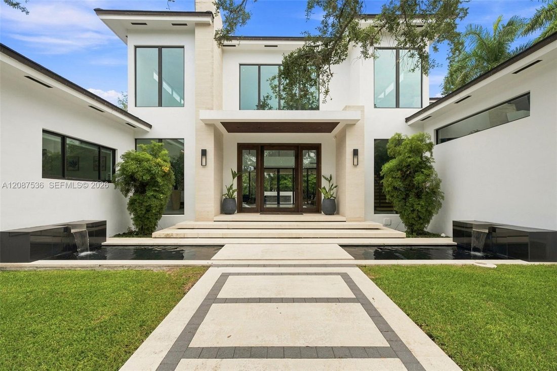 House in Miami, Florida, United States 5 - 18941680