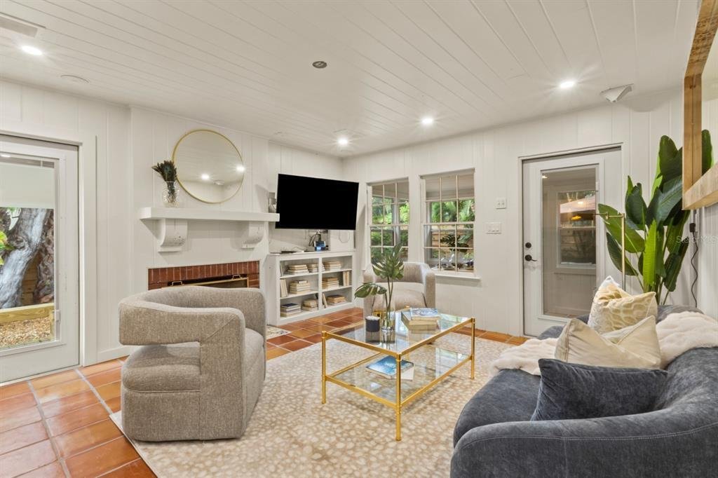 Longboat Key, Florida, United States 3 - 18940226