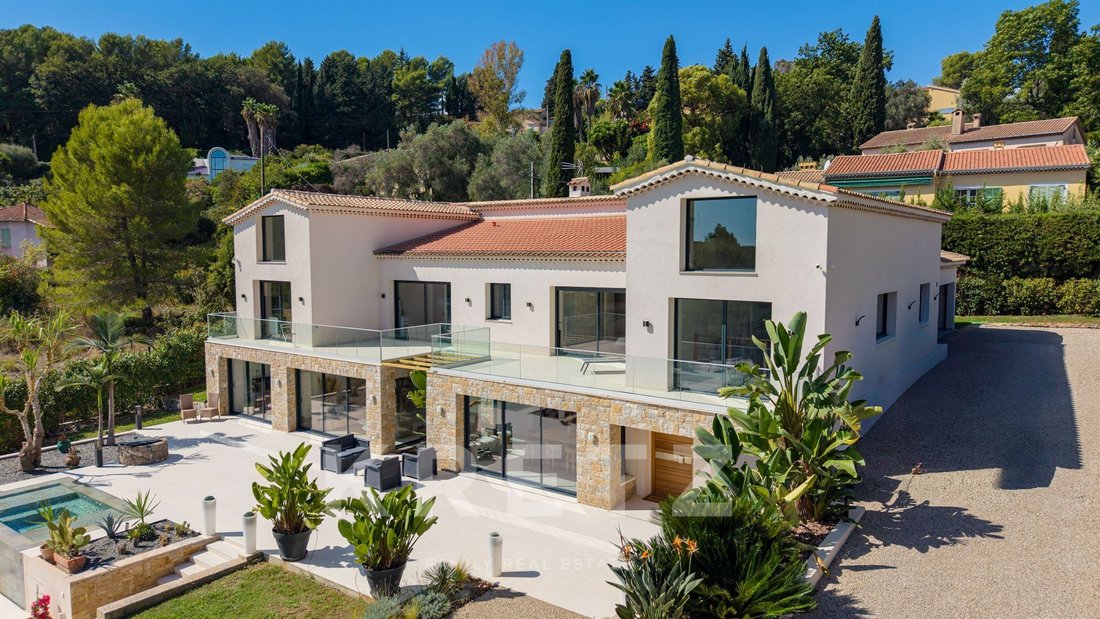 Villa in Mougins, Provence-Alpes-Côte d'Azur, France 5 - 18941005