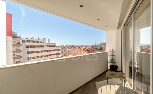 Apartment in Alges, Linda-a-Velha e Cruz Quebrada-Dafundo, Lisbon, Portugal 1