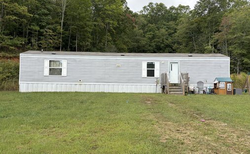House in Hiawassee, Georgia, United States 1