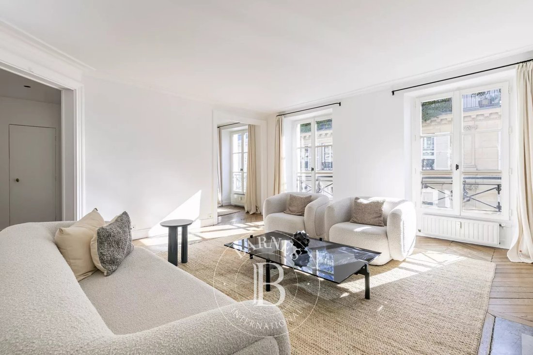 Apartment in Invalides, Paris 7e Arrondissement, Paris 2 - 18942526