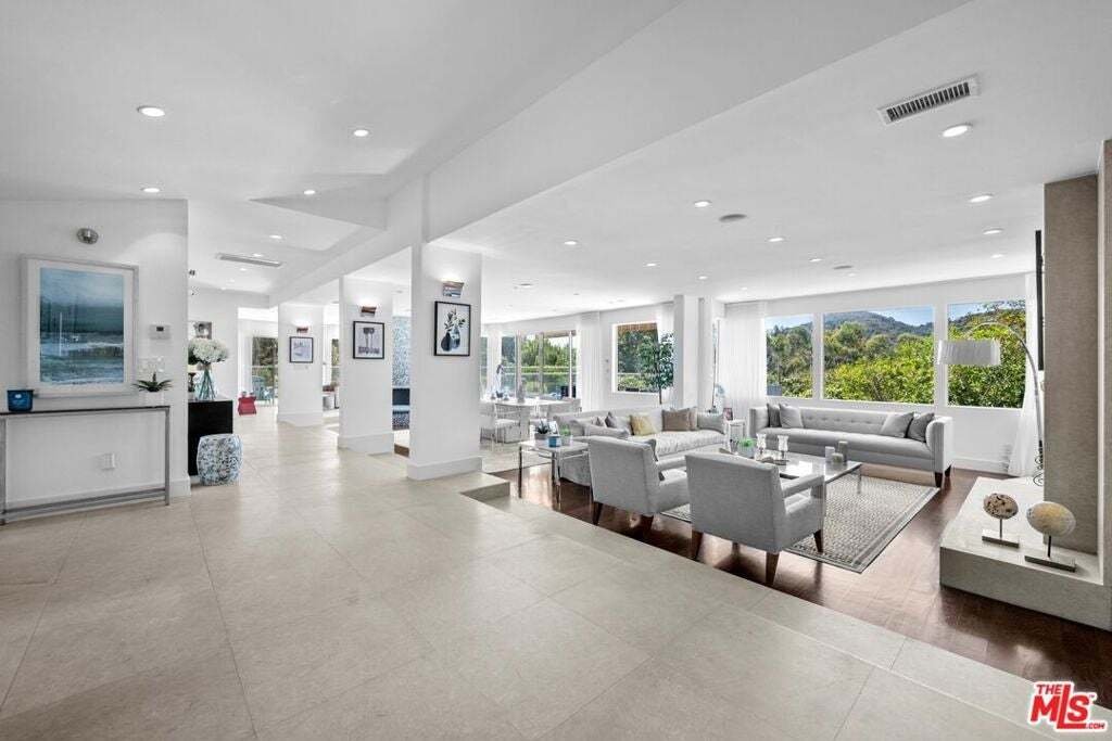 House in Beverly Hills, California, United States 3 - 18942165