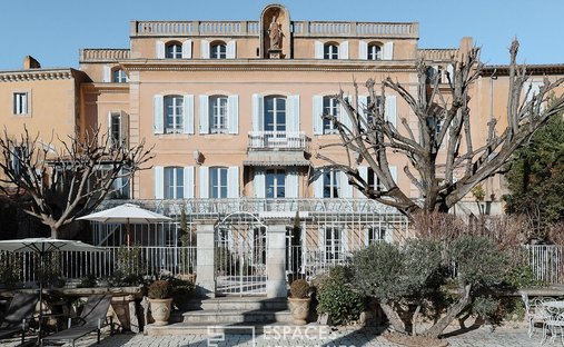 Villa in Centre Nord, Apt, France 1