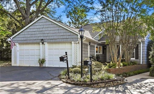 Condo in Winston-Salem, North Carolina, United States 1
