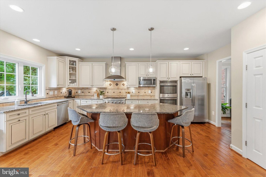 House in Arlington, Virginia, United States 2 - 18945059