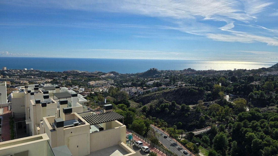 Penthouse in Benalmadena, Andalusia, Spain 3 - 18939850