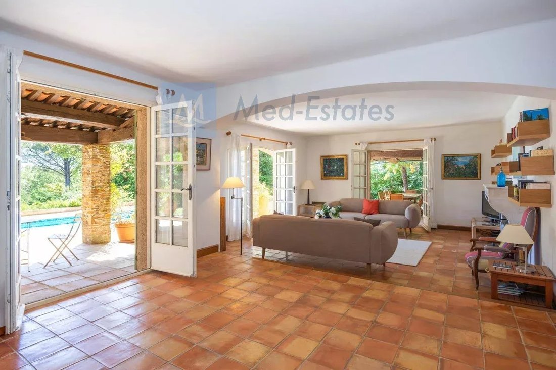 Villa in Grimaud, Provence-Alpes-Côte d'Azur, France 5 - 18171149