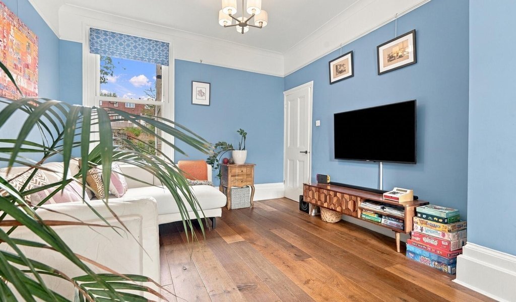 House in Leytonstone, Waltham Forest, England 4 - 18942310