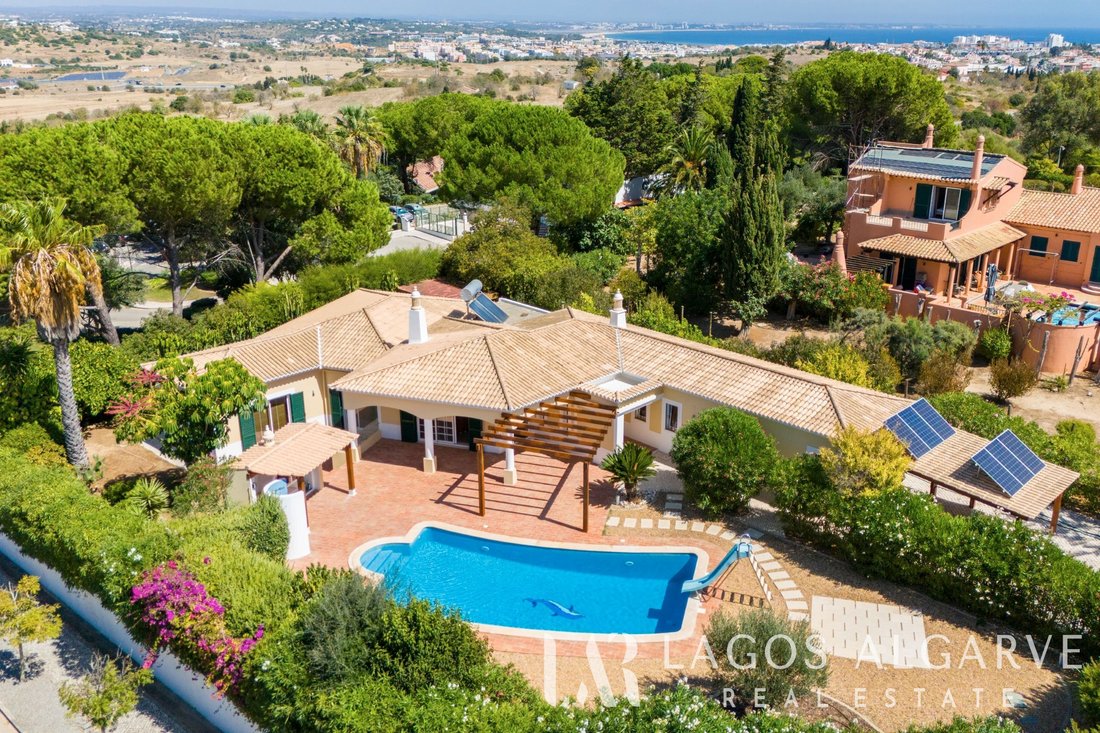 Villa in Sao Goncalo de Lagos, Algarve, Portugal 1 - 18944242