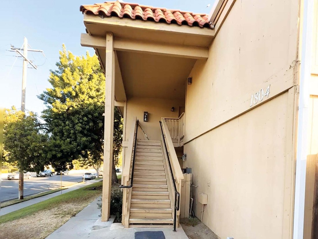 Santa Maria, California, United States 2 - 18942389