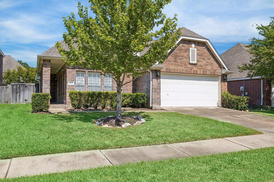 House in Houston, Texas, United States 3 - 18943592