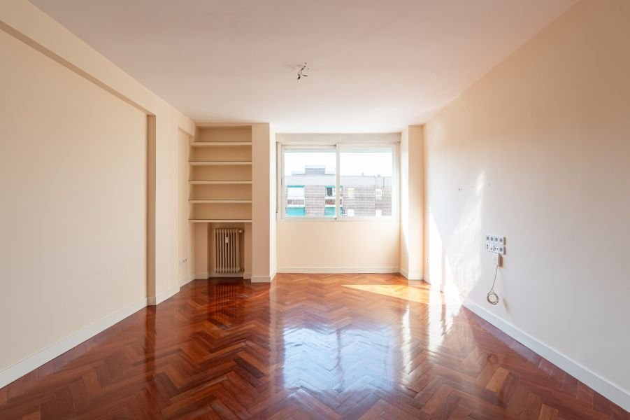 Apartment in Retiro, Madrid, Spain 2 - 18943038