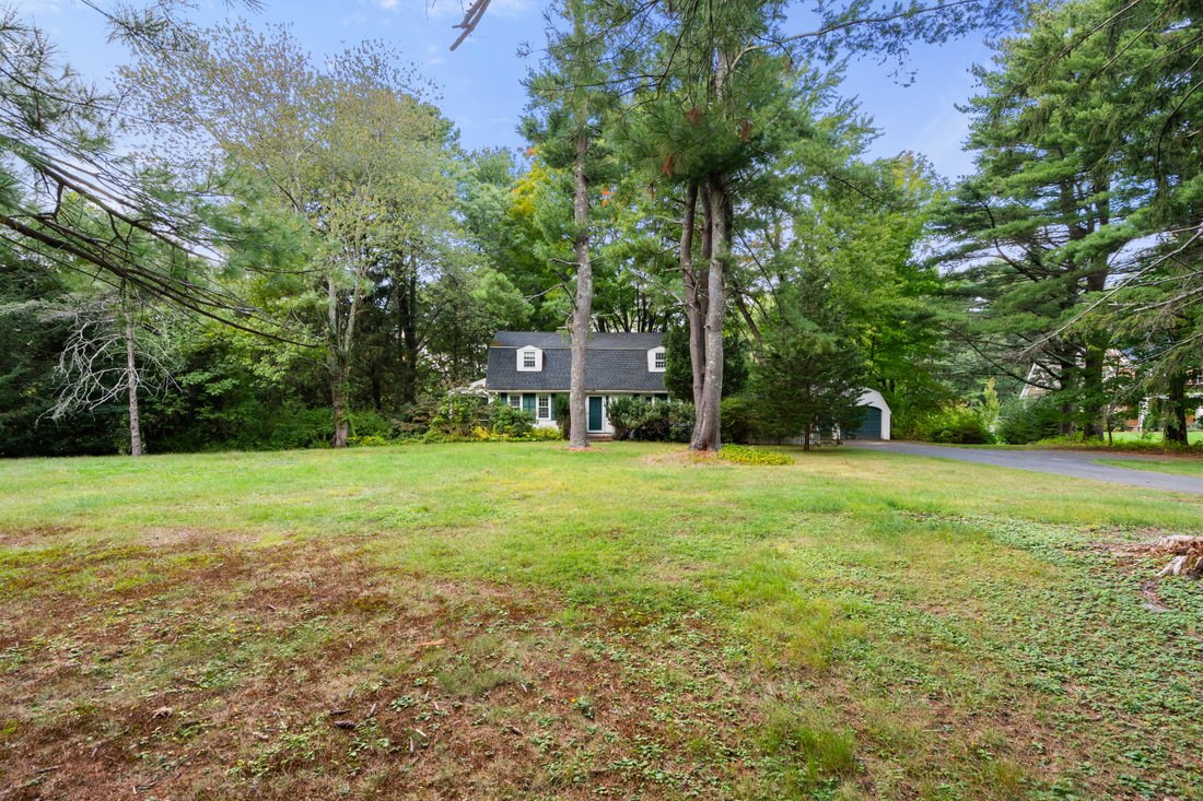 House in Wayland, Massachusetts, United States 3 - 18940973