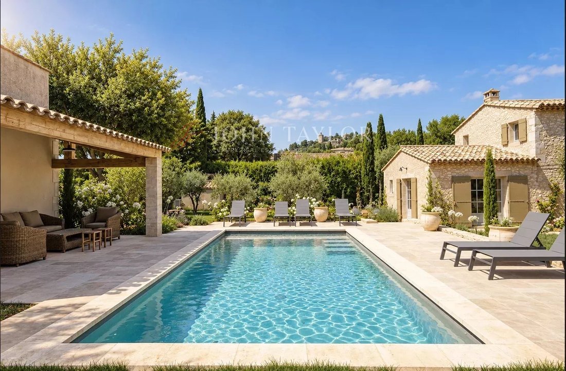 House in Eygalières, Provence-Alpes-Côte d'Azur, France 2 - 18940525
