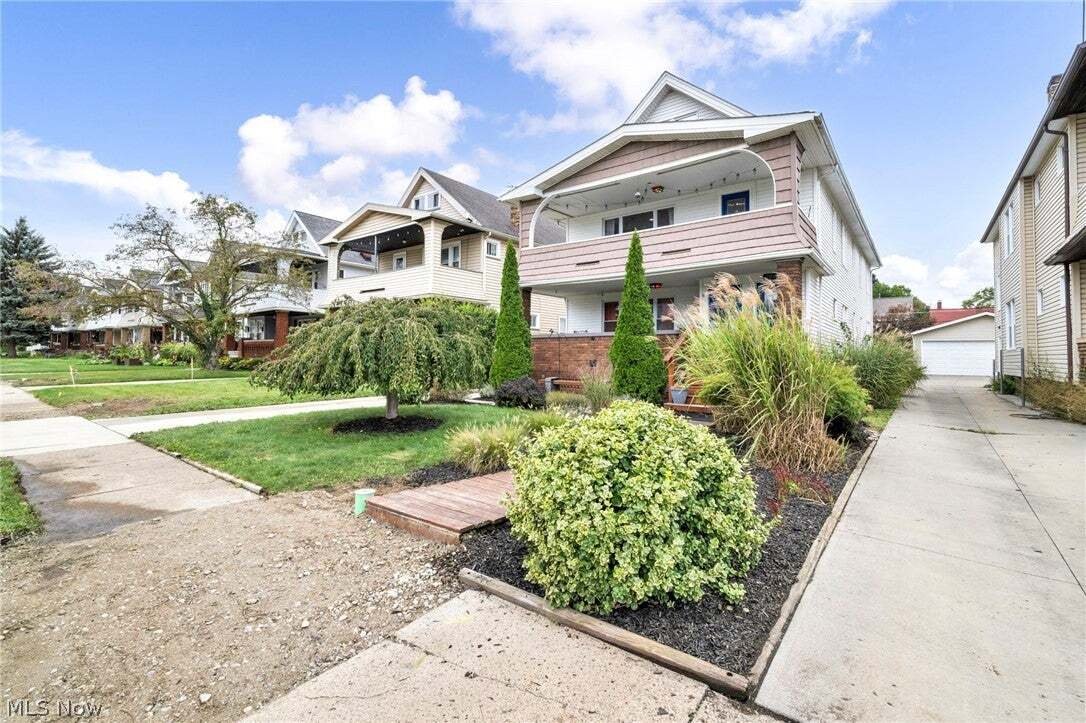 House in Lakewood, Ohio, United States 2 - 18942675
