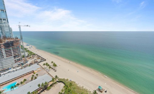 Condo in Golden Beach, Florida, United States 1