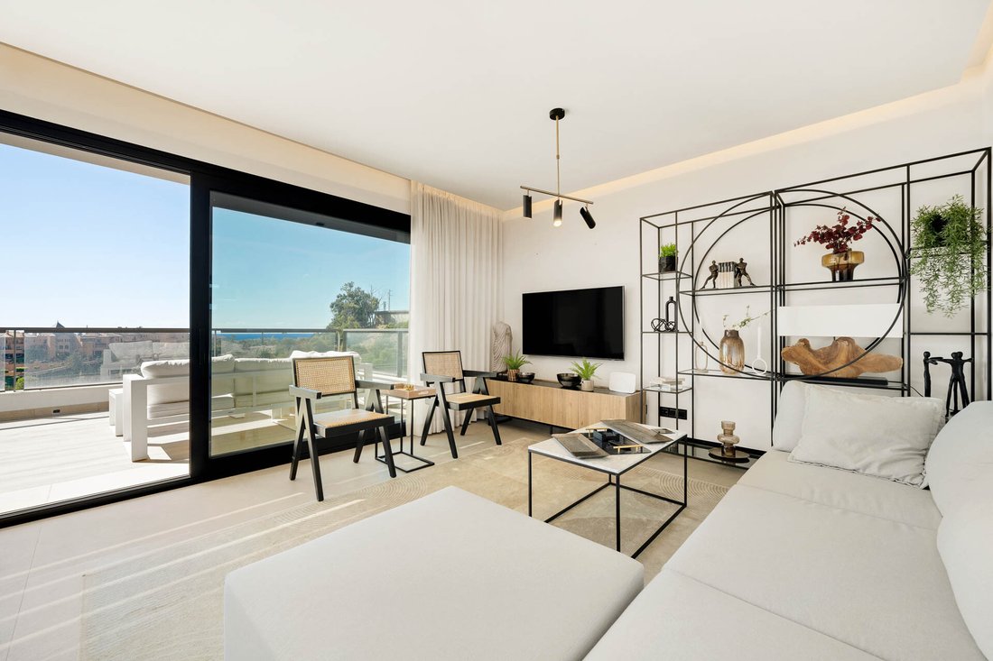 Penthouse in Nueva Andalucia, Marbella, Spain 4 - 18943276