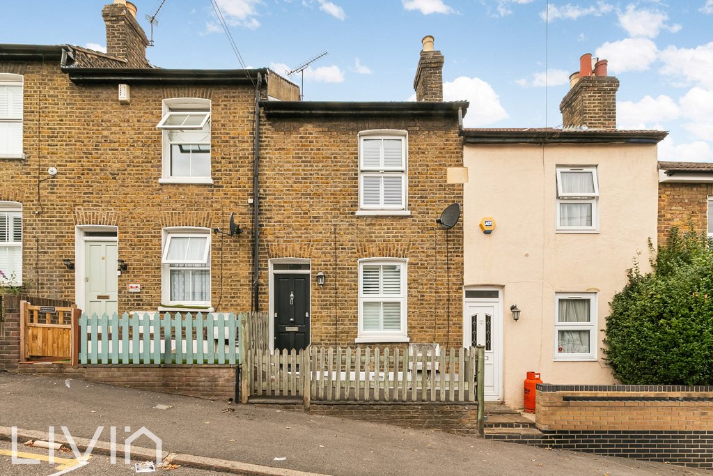 Coldharbour, London Borough of Croydon, England 1 - 18939806