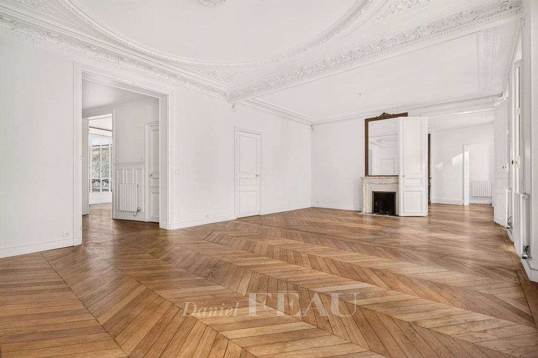 Apartment in Les Halles, Paris 1er Arrondissement, Paris 2 - 18939606