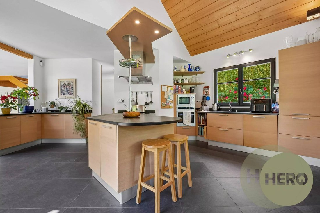 House in Crespieres, Ile-de-France, France 5 - 18075690