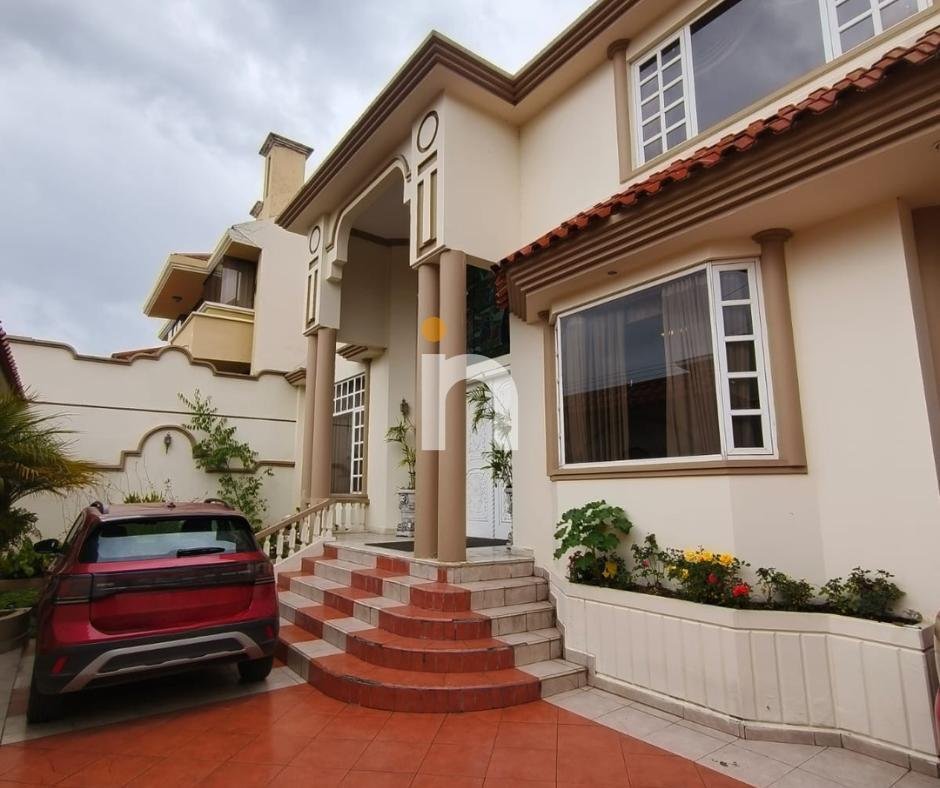 House in Cuenca, Azuay, Ecuador 2 - 18941470