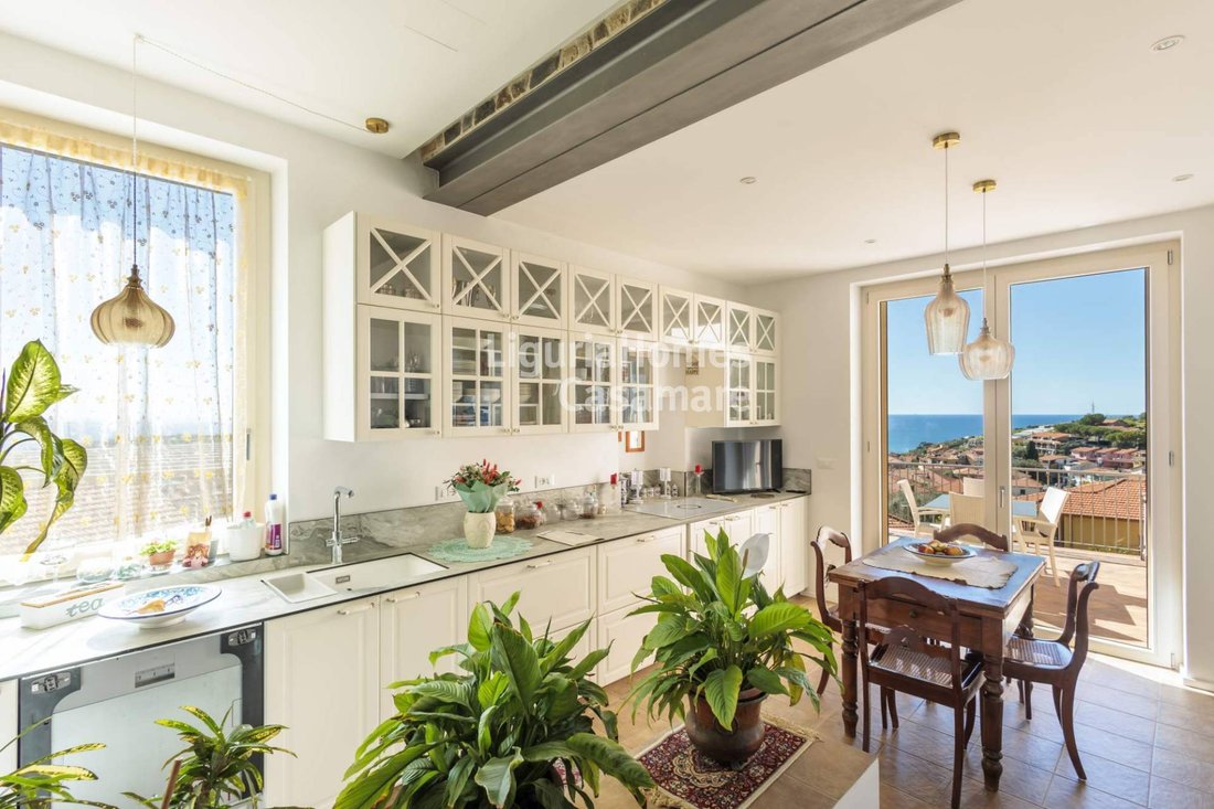 Villa in Pompeiana, Liguria, Italy 5 - 17566053