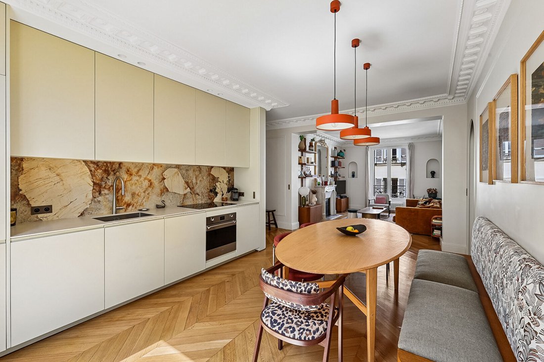 Apartment in Palais Royal, Paris 1er Arrondissement, Paris 4 - 18940590