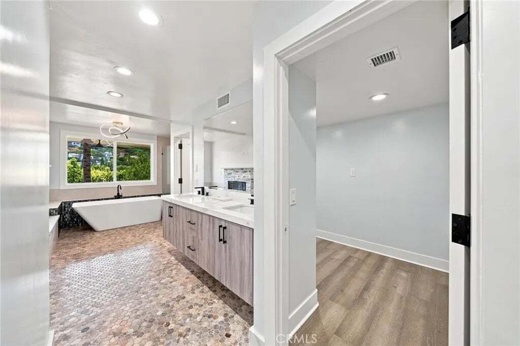 House in Los Angeles, California, United States 2 - 18559280
