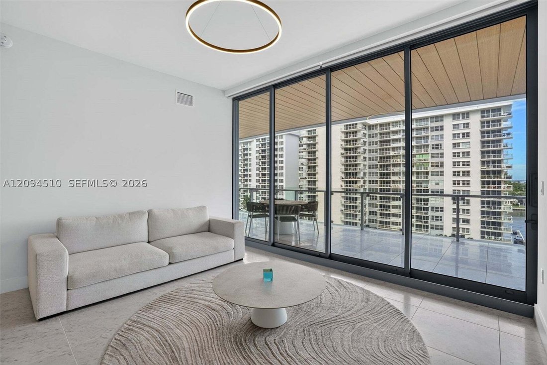 Condo in Miami Beach, Florida, United States 2 - 18943043