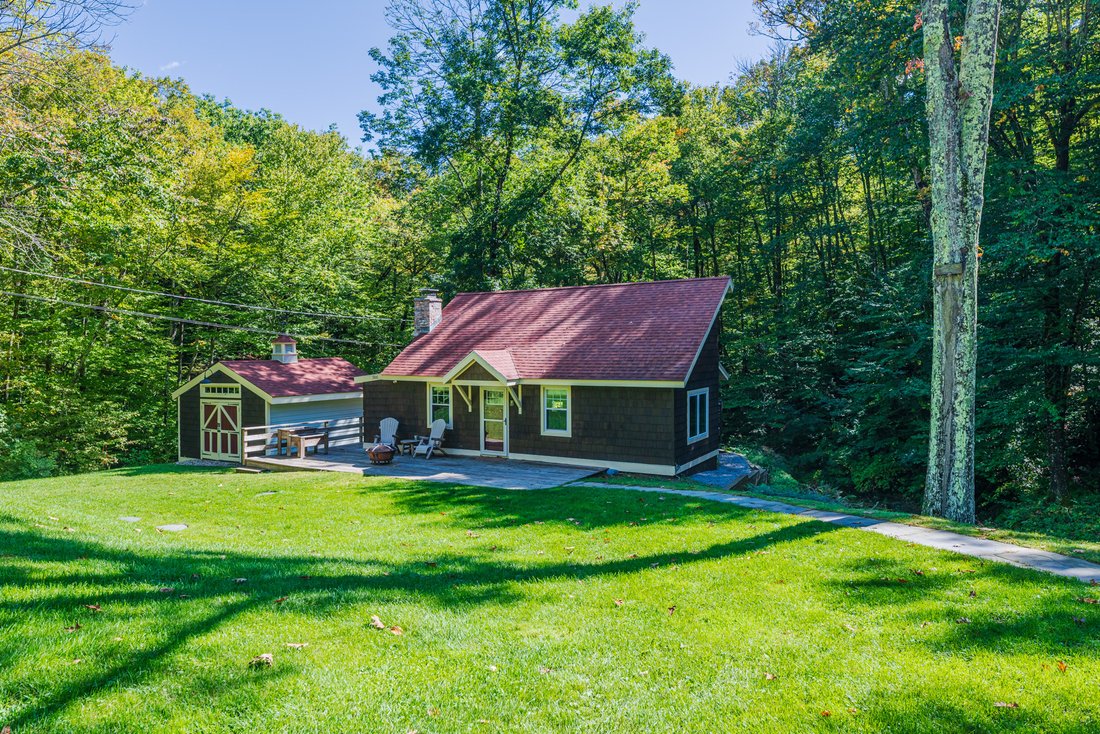 House in Arlington, Vermont, United States 2 - 18940250