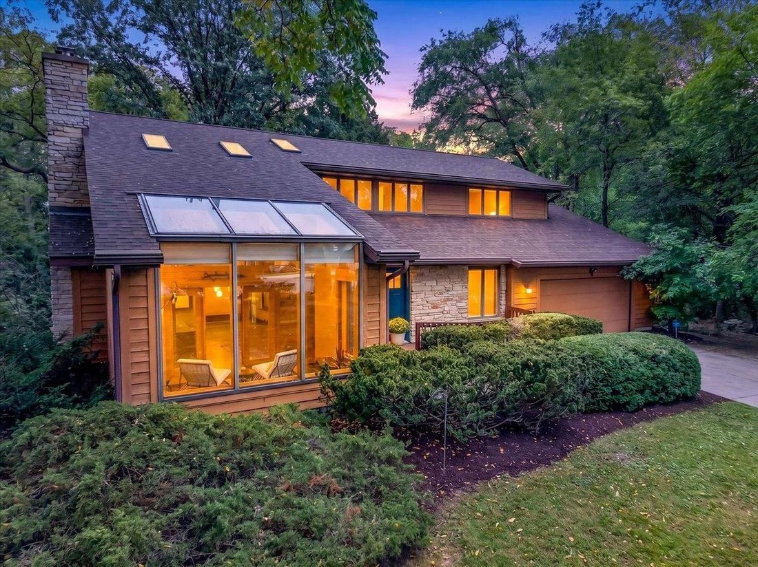 House in Madison, Wisconsin, United States 2 - 18939360