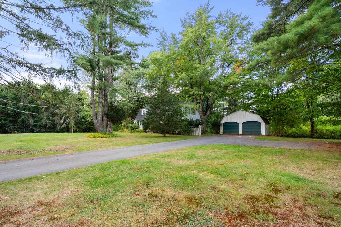 House in Wayland, Massachusetts, United States 4 - 18940973