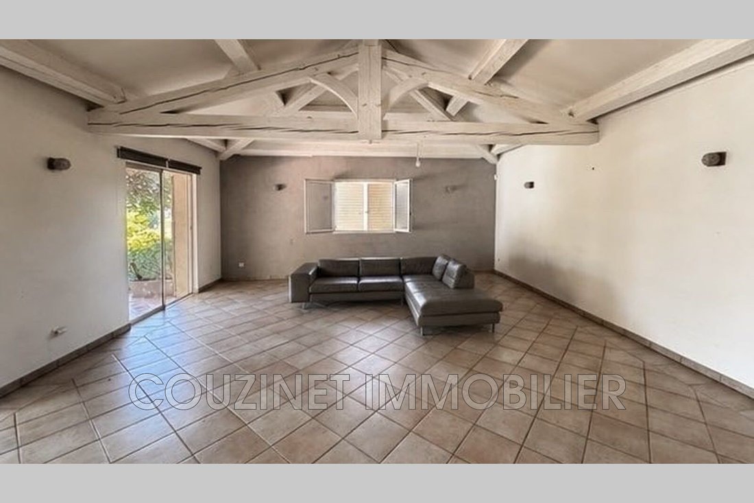Villa in Le Castellet, Provence-Alpes-Côte d'Azur, France 4 - 18940512