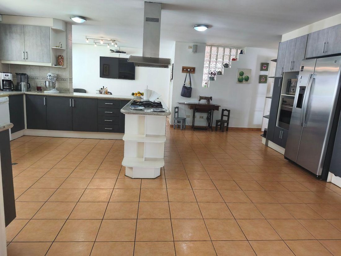 House in Quito, Pichincha, Ecuador 4 - 18941485