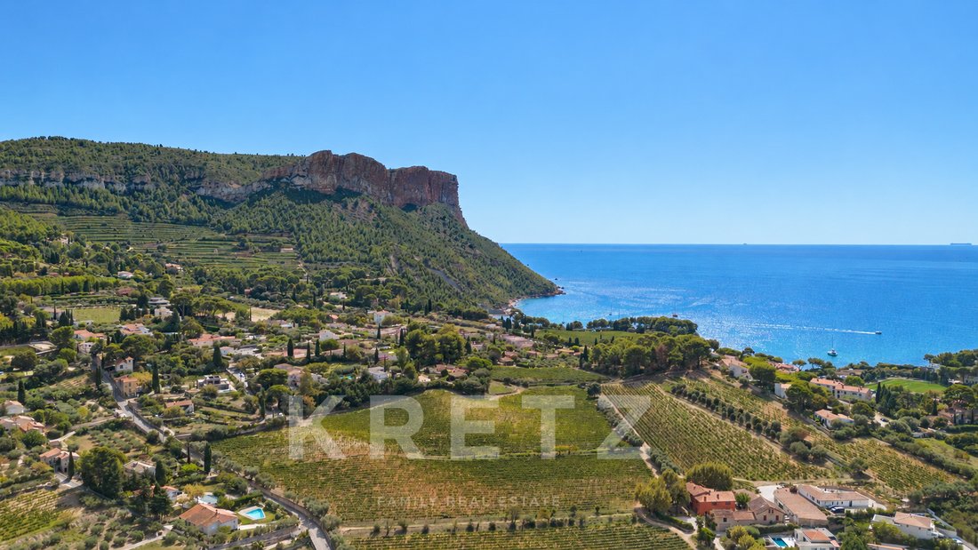 Villa in Grande Couronne, Cassis, France 2 - 18941001