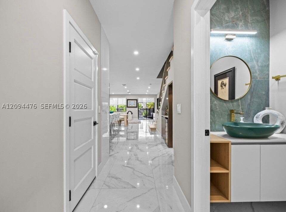 House in Fort Lauderdale, Florida, United States 4 - 18943042