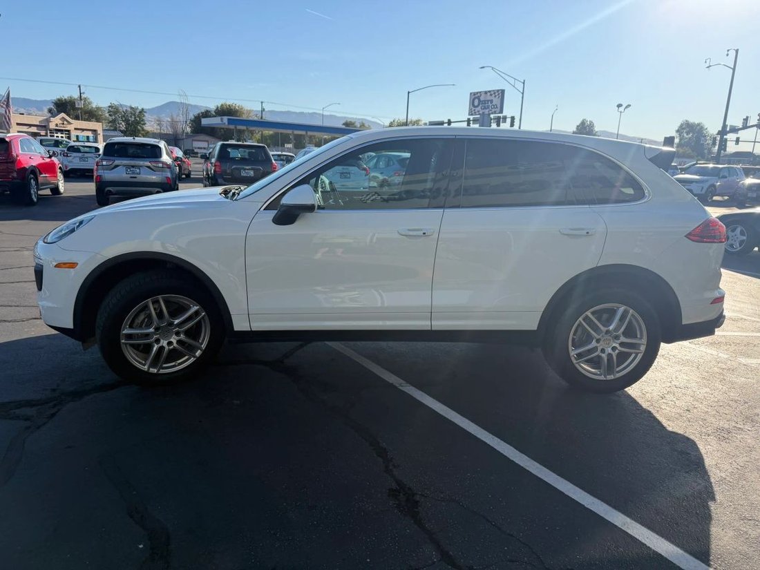 Suv in Garden City, ID, United States 5 - 18944570