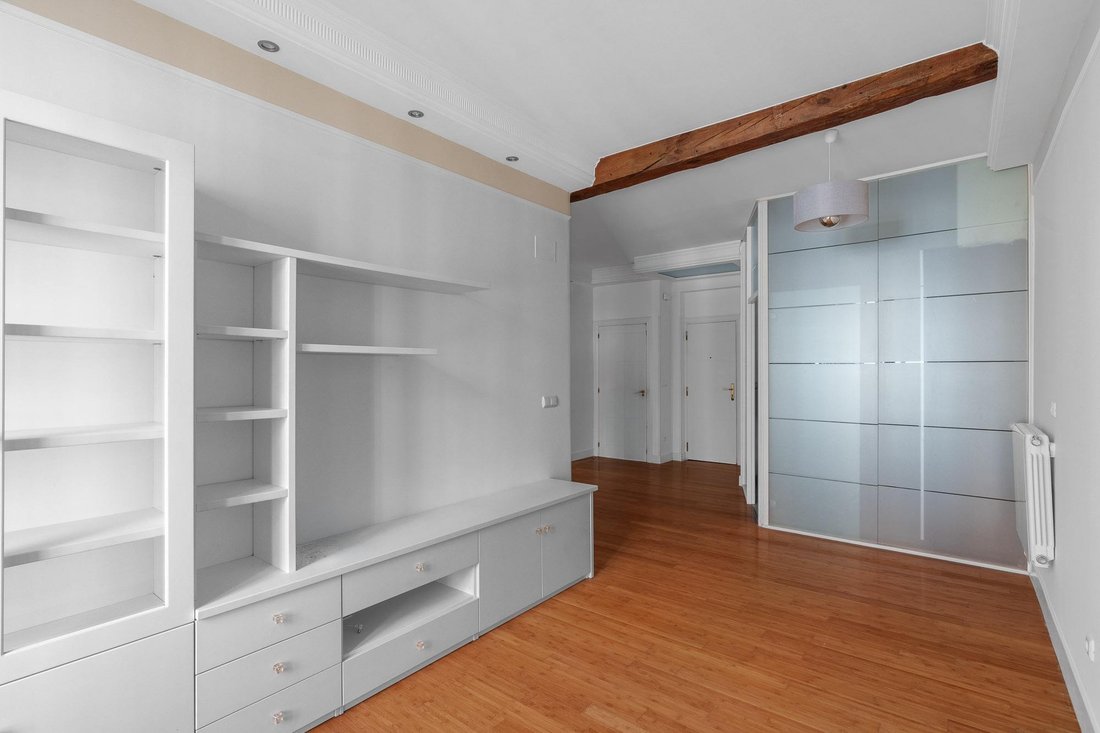 Apartment in Centro, Donostia-San Sebastian, Spain 4 - 18939771